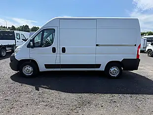 Used 2021 Citroen Relay Enterprise White - Interior and Exterior details 4