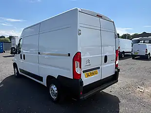 Used 2021 Citroen Relay Enterprise White - Interior and Exterior details 5