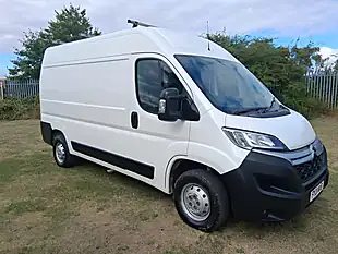 Used 2021 Citroen Relay Enterprise White - Interior and Exterior details 7