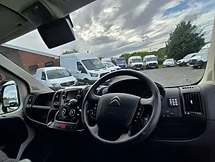 Used 2021 Citroen Relay Enterprise White - Interior and Exterior details 10