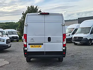 Used 2021 Citroen Relay Enterprise White - Interior and Exterior details 4