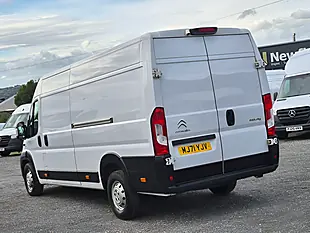 Used 2021 Citroen Relay Enterprise White - Interior and Exterior details 7