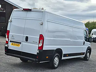 Used 2021 Citroen Relay Enterprise White - Interior and Exterior details 8