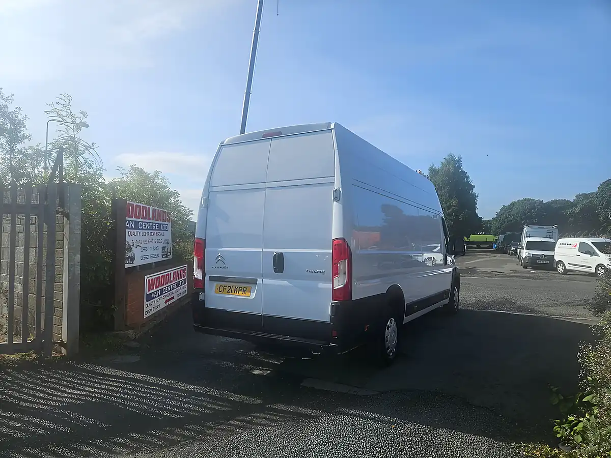 Used 2021 Citroen Relay Enterprise White - Interior and Exterior details 8