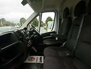 Used 2021 Citroen Relay Enterprise White - Interior and Exterior details 14