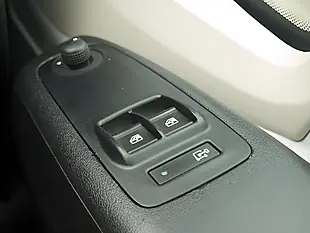 Used 2021 Citroen Relay Enterprise White - Interior and Exterior details 18