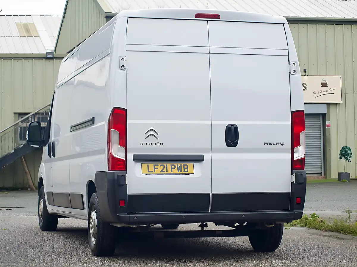 Used 2021 Citroen Relay Enterprise White - Interior and Exterior details 2