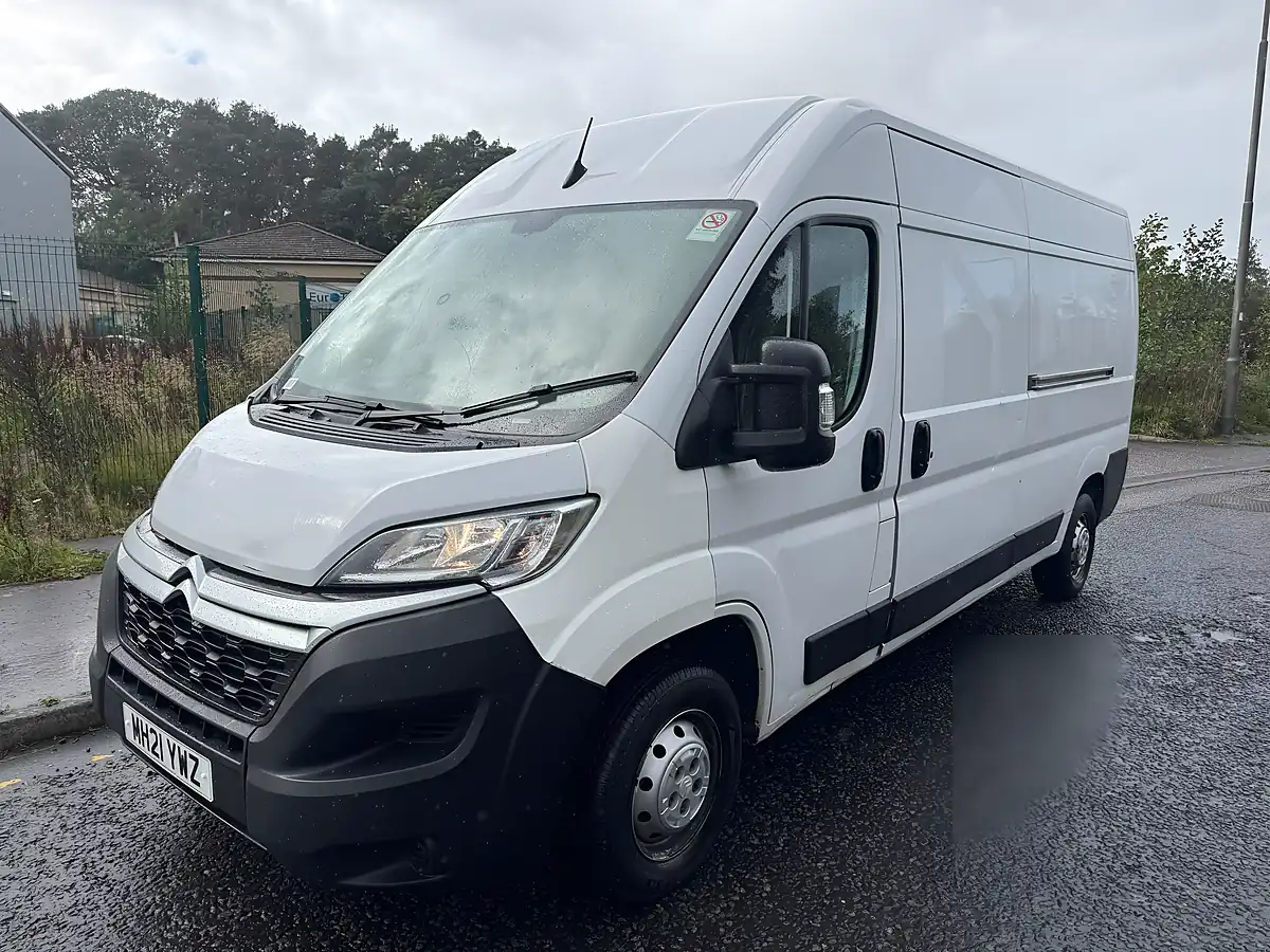 Used 2021 Citroen Relay Enterprise White - Interior and Exterior details 3