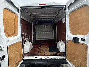 Used 2021 Citroen Relay Enterprise White - Interior and Exterior details 9