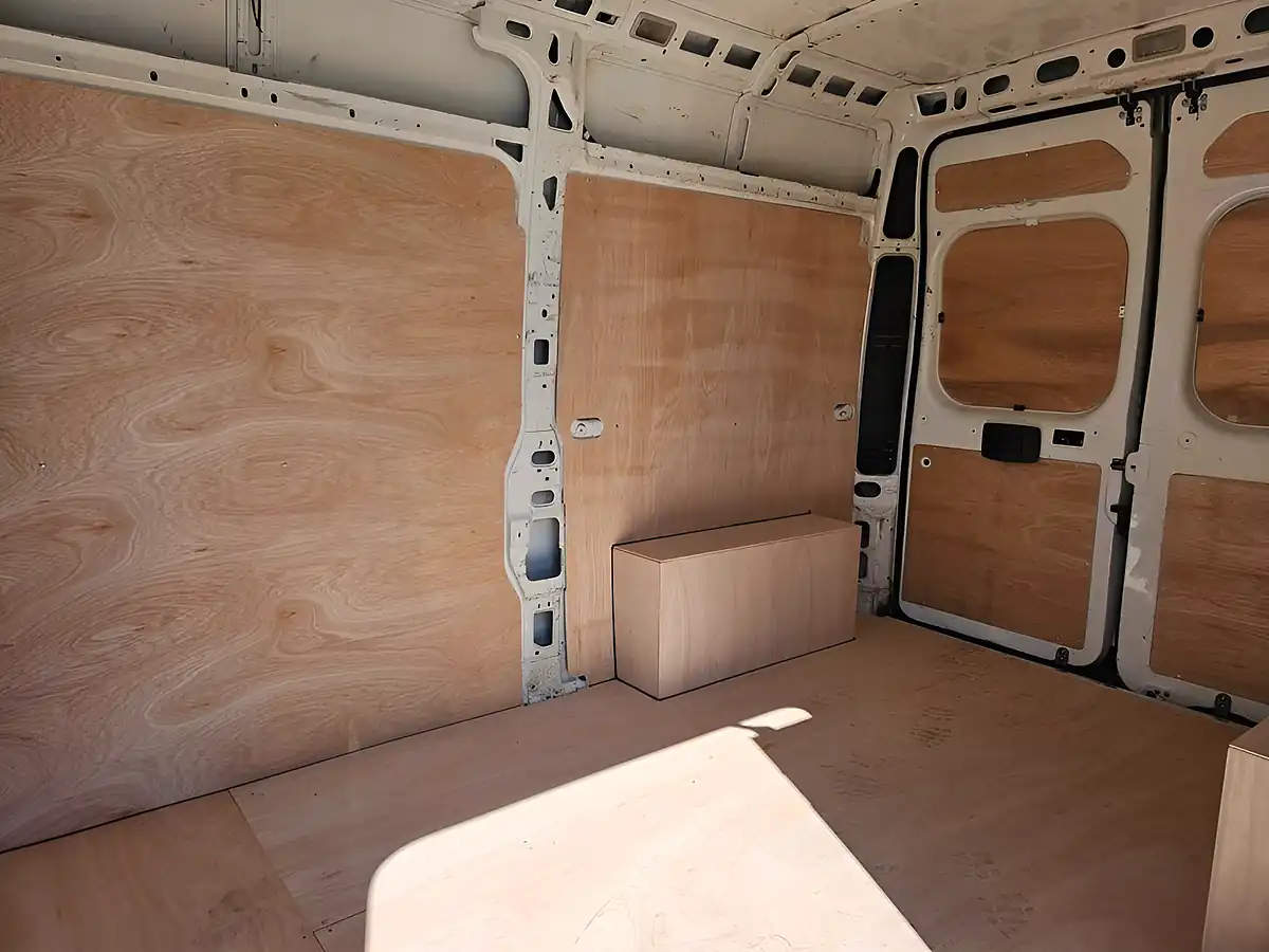 Used 2021 Citroen Relay Eprise Mwb White - Interior and Exterior details 10