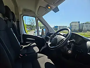 Used 2021 Citroen Relay Eprise Mwb White - Interior and Exterior details 12