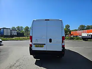 Used 2021 Citroen Relay Eprise Mwb White - Interior and Exterior details 7