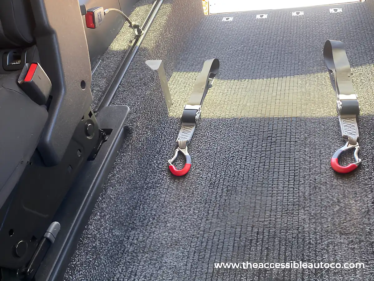 Used 2021 Citroen Spacetourer Business M Black - Interior and Exterior details 12