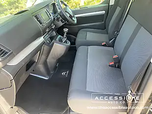 Used 2021 Citroen Spacetourer Business M Black - Interior and Exterior details 14