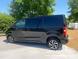 Used 2021 Citroen Spacetourer Business M Black - Interior and Exterior details 7