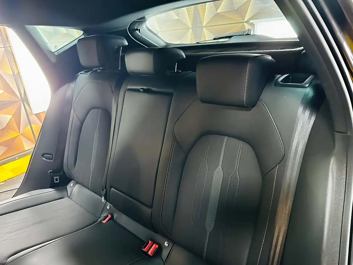 Used 2021 Cupra Formentor V1 Black - Interior and Exterior details 12