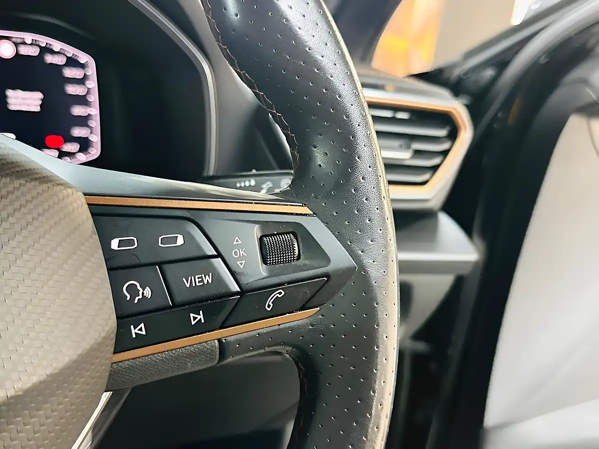 Used 2021 Cupra Formentor V1 Black - Interior and Exterior details 17