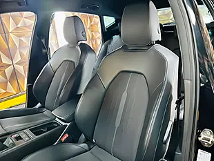 Used 2021 Cupra Formentor V1 Black - Interior and Exterior details 9