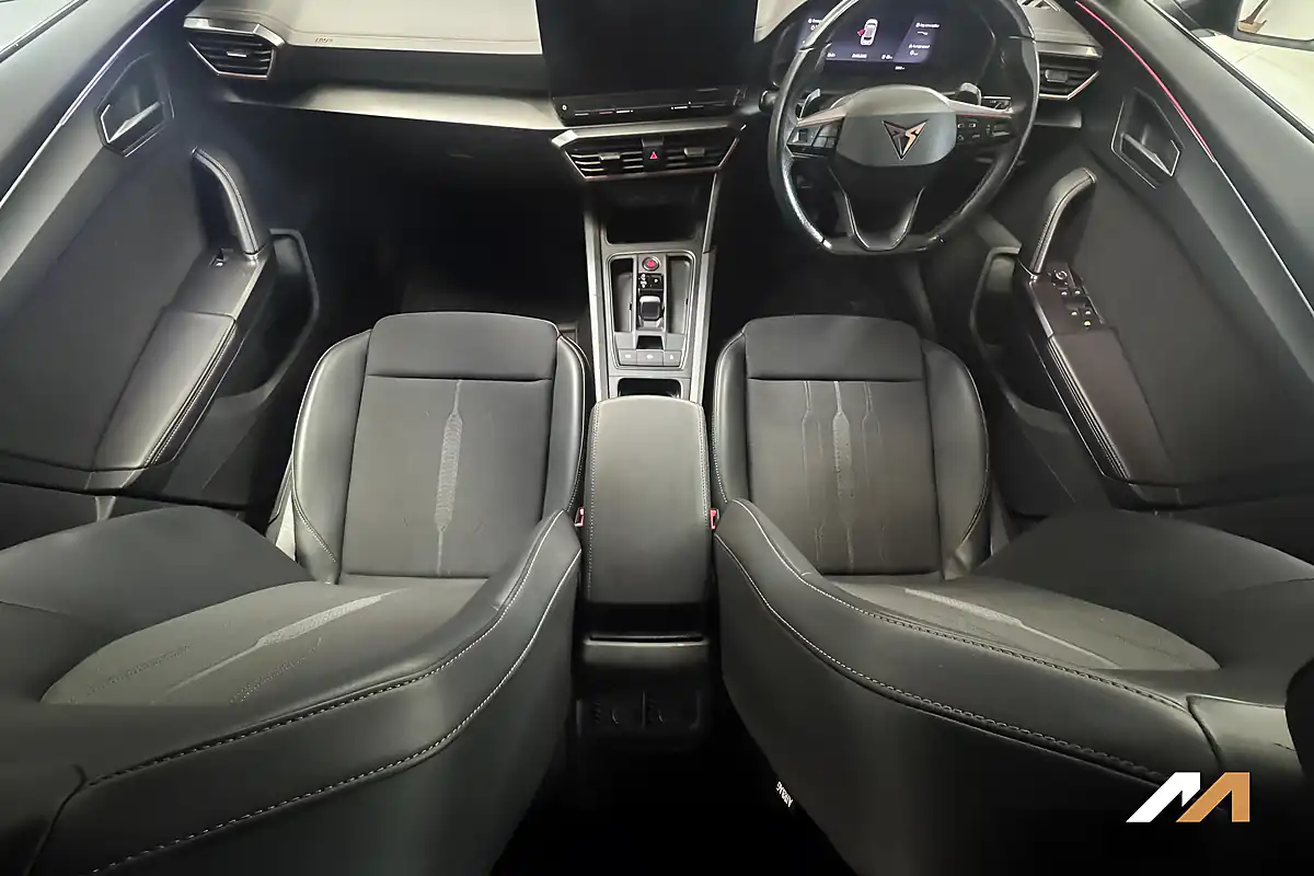 Used 2021 Cupra Formentor V1 Green - Interior and Exterior details 16