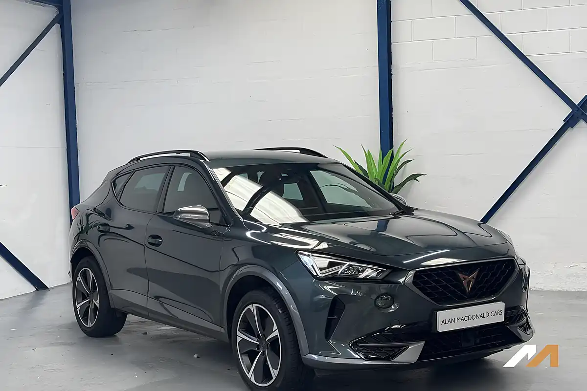 Used 2021 Cupra Formentor V1 Green - Interior and Exterior details 5