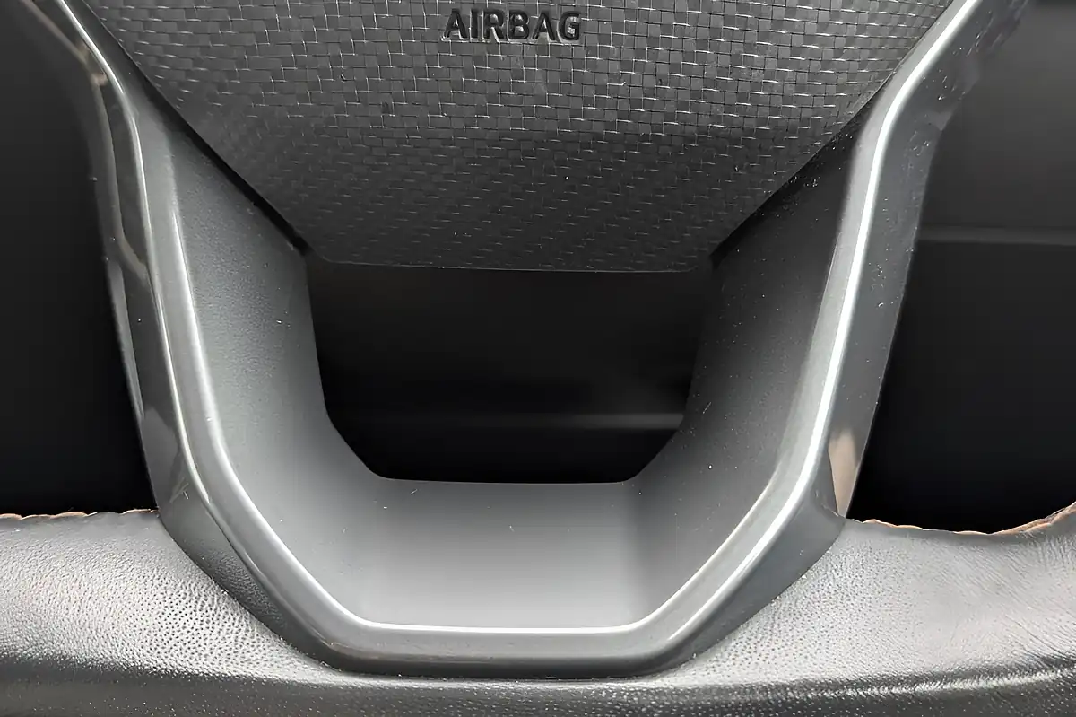 Used 2021 Cupra Formentor V1 Grey Metallic - Interior and Exterior details 15