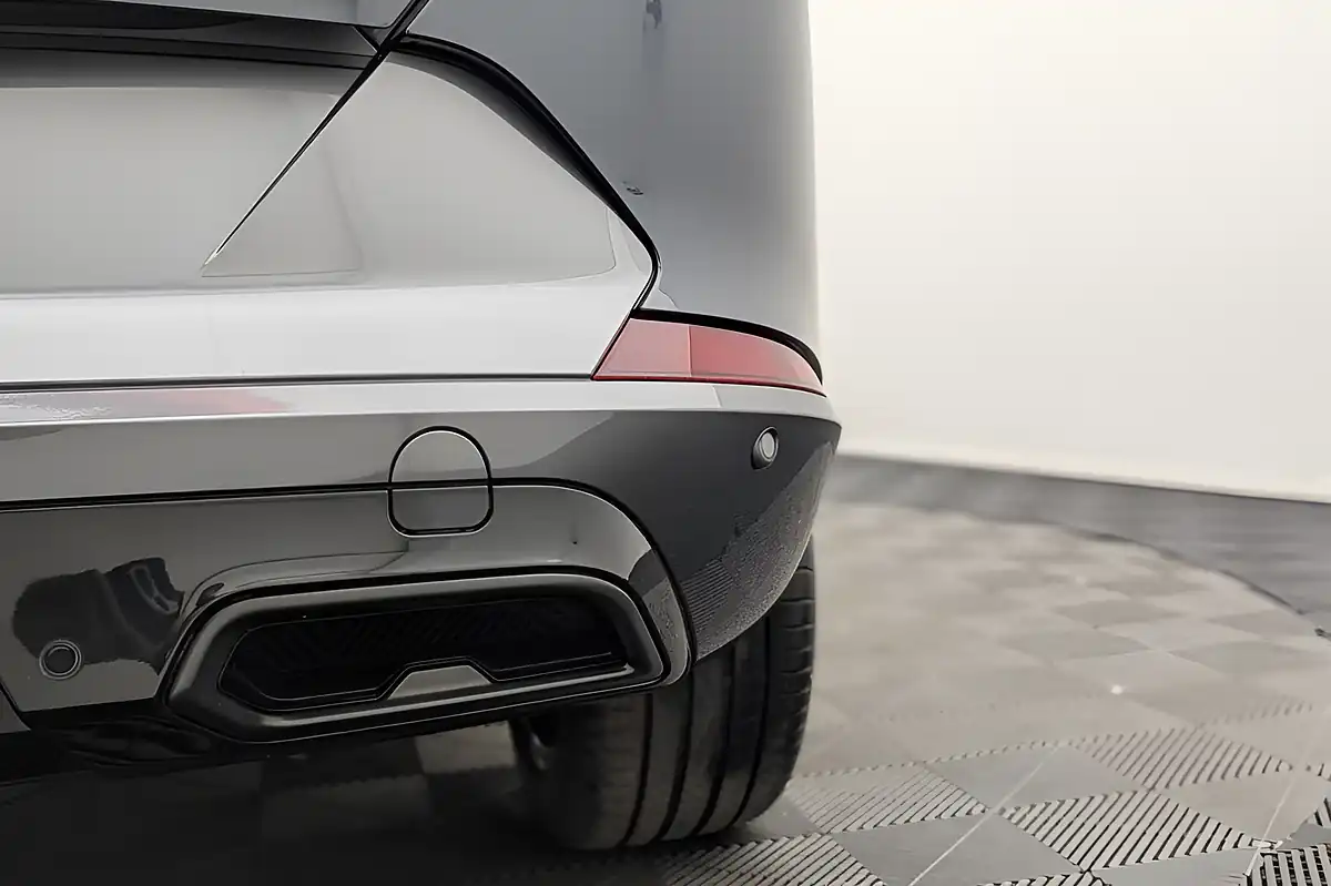 Used 2021 Cupra Formentor V1 Grey Metallic - Interior and Exterior details 19