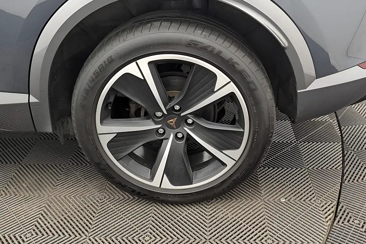 Used 2021 Cupra Formentor V1 Grey Metallic - Interior and Exterior details 20