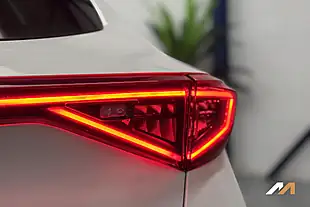Used 2021 Cupra Formentor V1 White - Interior and Exterior details 18