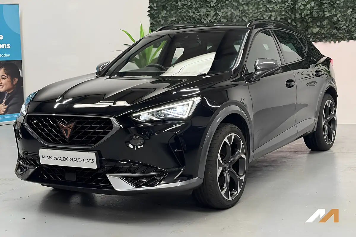 Used 2021 Cupra Formentor V2 Black - Front View