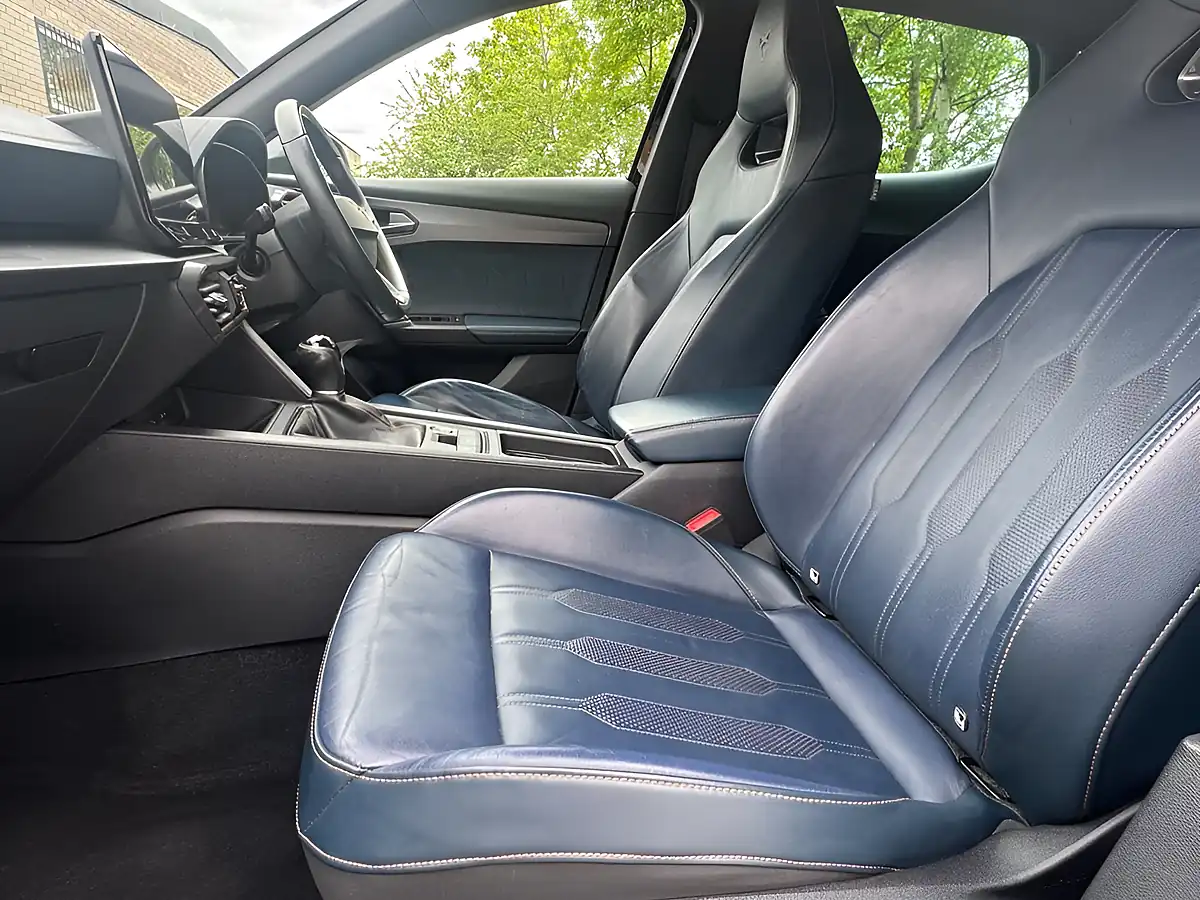 Used 2021 Cupra Formentor V2 Black - Interior and Exterior details 13
