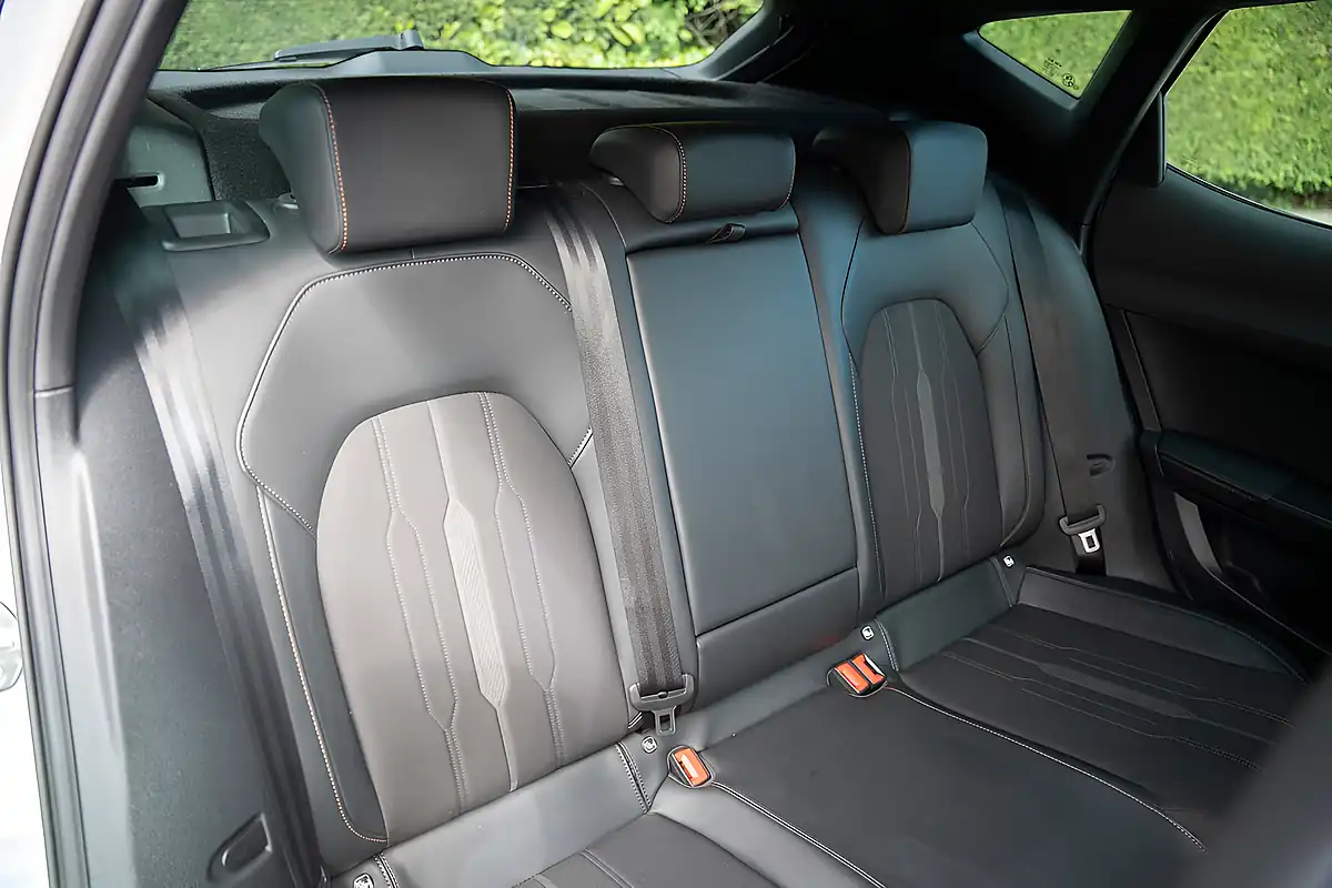 Used 2021 Cupra Formentor VZ1 White - Interior and Exterior details 14