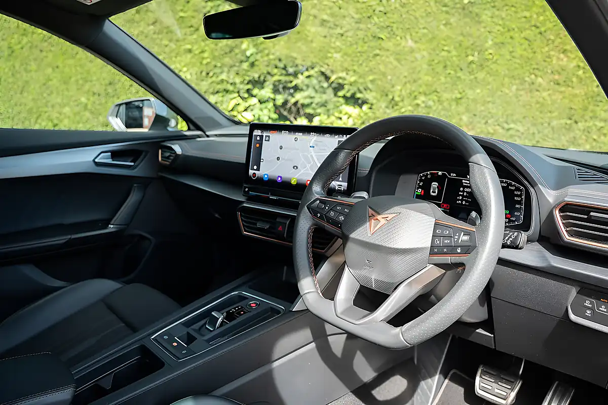 Used 2021 Cupra Formentor VZ1 White - Interior and Exterior details 15