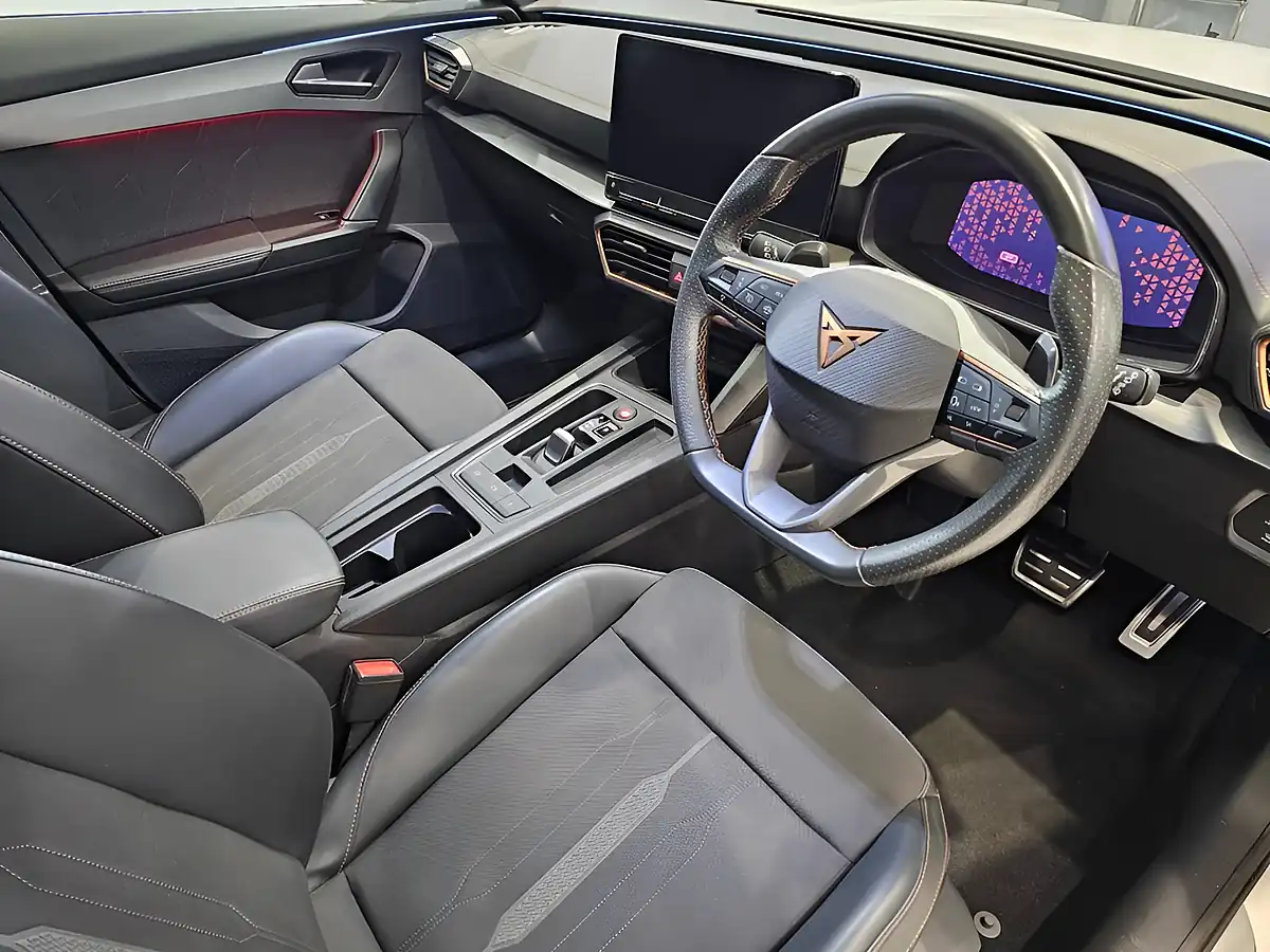 Used 2021 Cupra Formentor Vz1 White - Interior and Exterior details 9