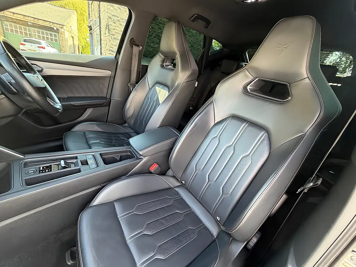 Used 2021 Cupra Formentor VZ2 Black - Interior and Exterior details 16