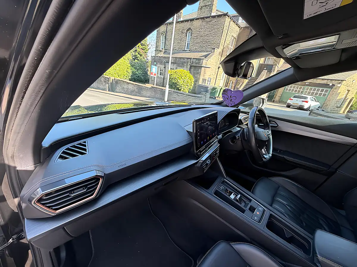 Used 2021 Cupra Formentor VZ2 Black - Interior and Exterior details 17