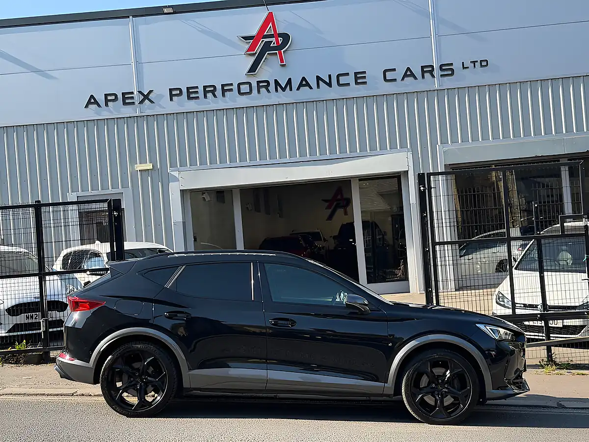 Used 2021 Cupra Formentor VZ2 Black - Interior and Exterior details 7