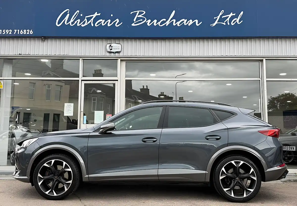 Used 2021 Cupra Formentor VZ2 Grey - Interior and Exterior details 7