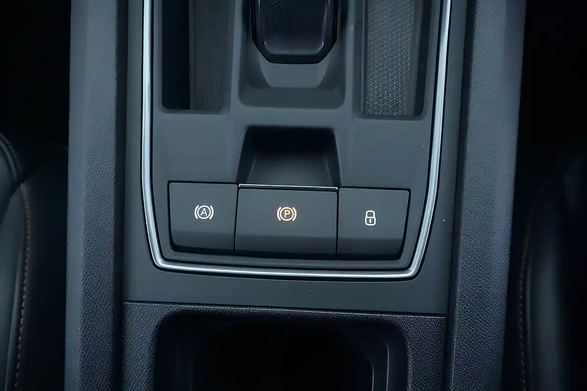Used 2021 Cupra Formentor VZ2 Grey - Interior and Exterior details 11