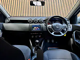 Used 2021 Dacia Duster Comfort Glacier White - Interior and Exterior details 14