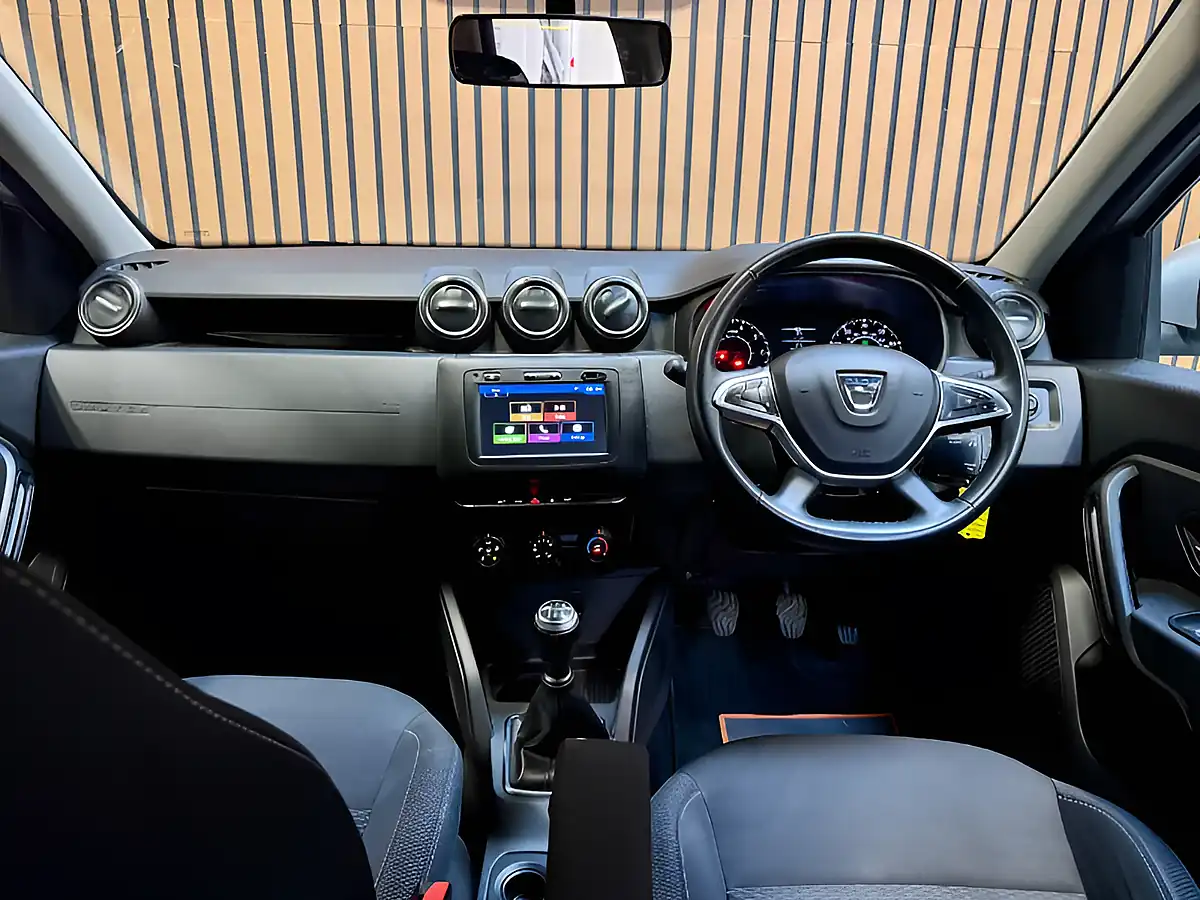 Used 2021 Dacia Duster Comfort Glacier White - Interior and Exterior details 14