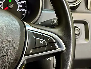Used 2021 Dacia Duster Comfort Glacier White - Interior and Exterior details 19