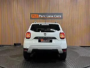Used 2021 Dacia Duster Comfort Glacier White - Interior and Exterior details 4