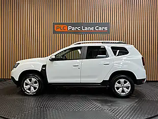 Used 2021 Dacia Duster Comfort Glacier White - Interior and Exterior details 6