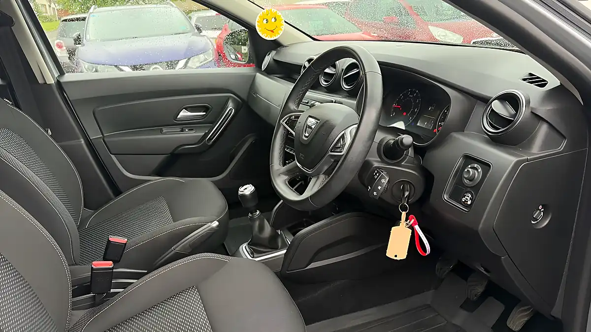 Used 2021 Dacia Duster Comfort Highland Grey - Interior and Exterior details 13