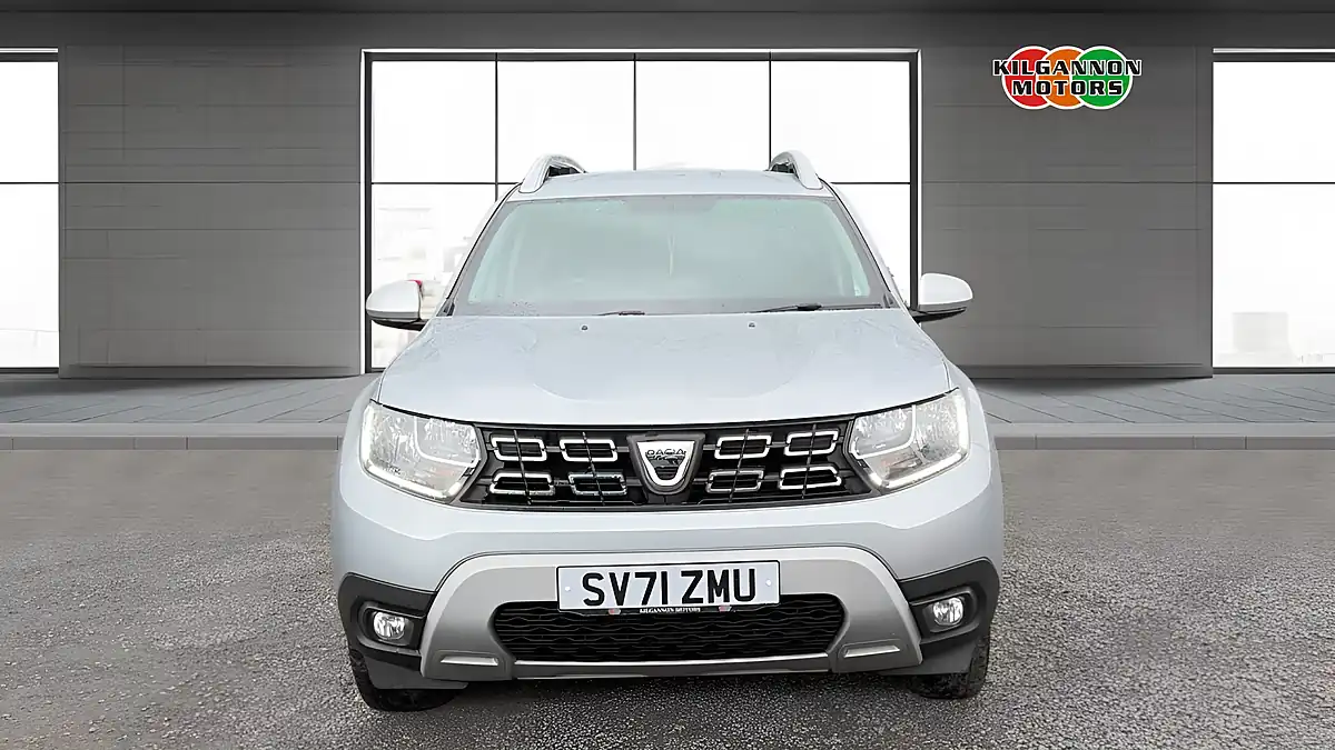 Used 2021 Dacia Duster Comfort Highland Grey - Interior and Exterior details 4