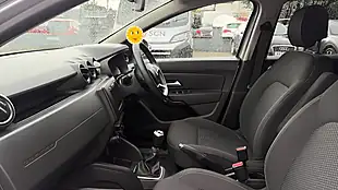 Used 2021 Dacia Duster Comfort Highland Grey - Interior and Exterior details 6
