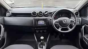 Used 2021 Dacia Duster Comfort Highland Grey - Interior and Exterior details 7