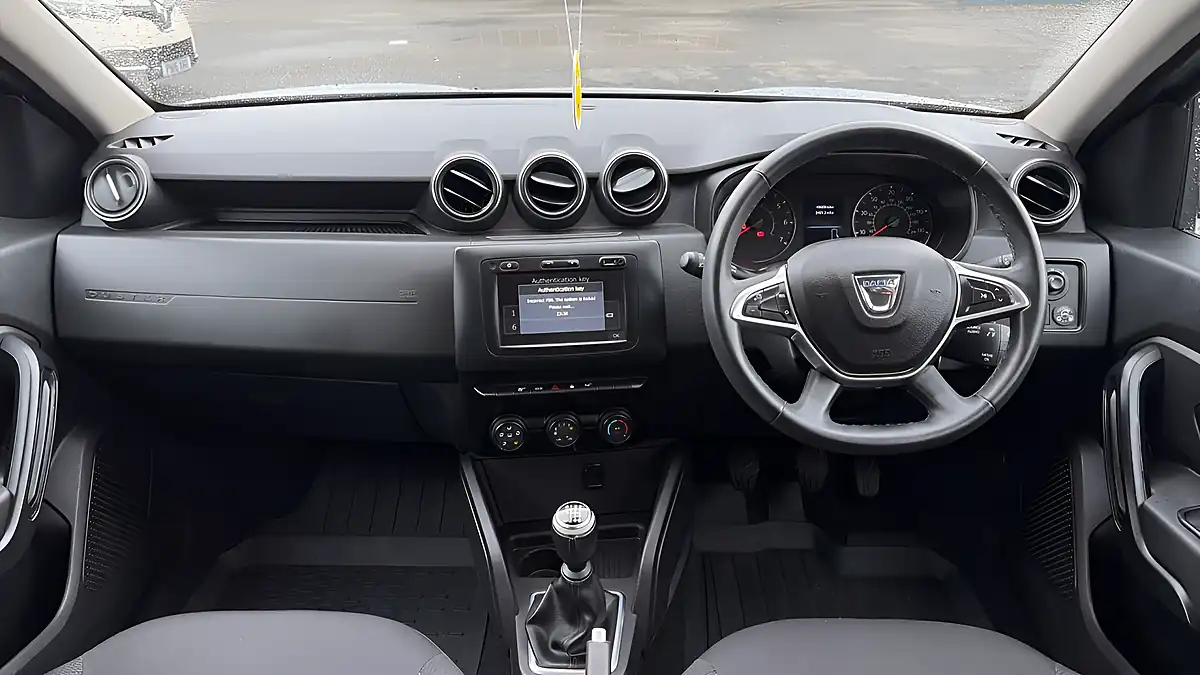 Used 2021 Dacia Duster Comfort Highland Grey - Interior and Exterior details 7