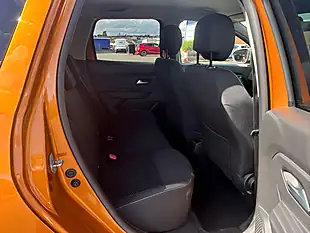 Used 2021 Dacia Duster Comfort Orange - Interior and Exterior details 7