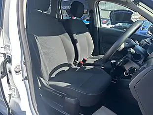 Used 2021 Dacia Duster Comfort White - Interior and Exterior details 14